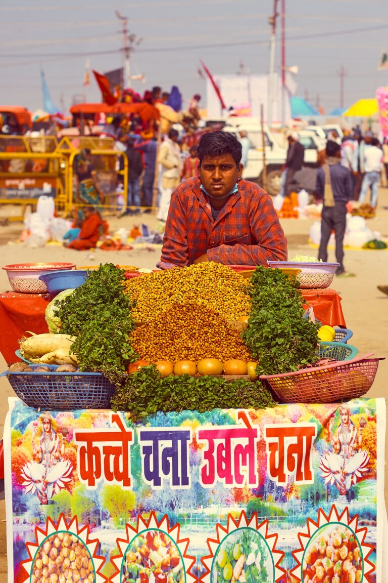 घूप ,धूल औऱ मेल - फीमेल...